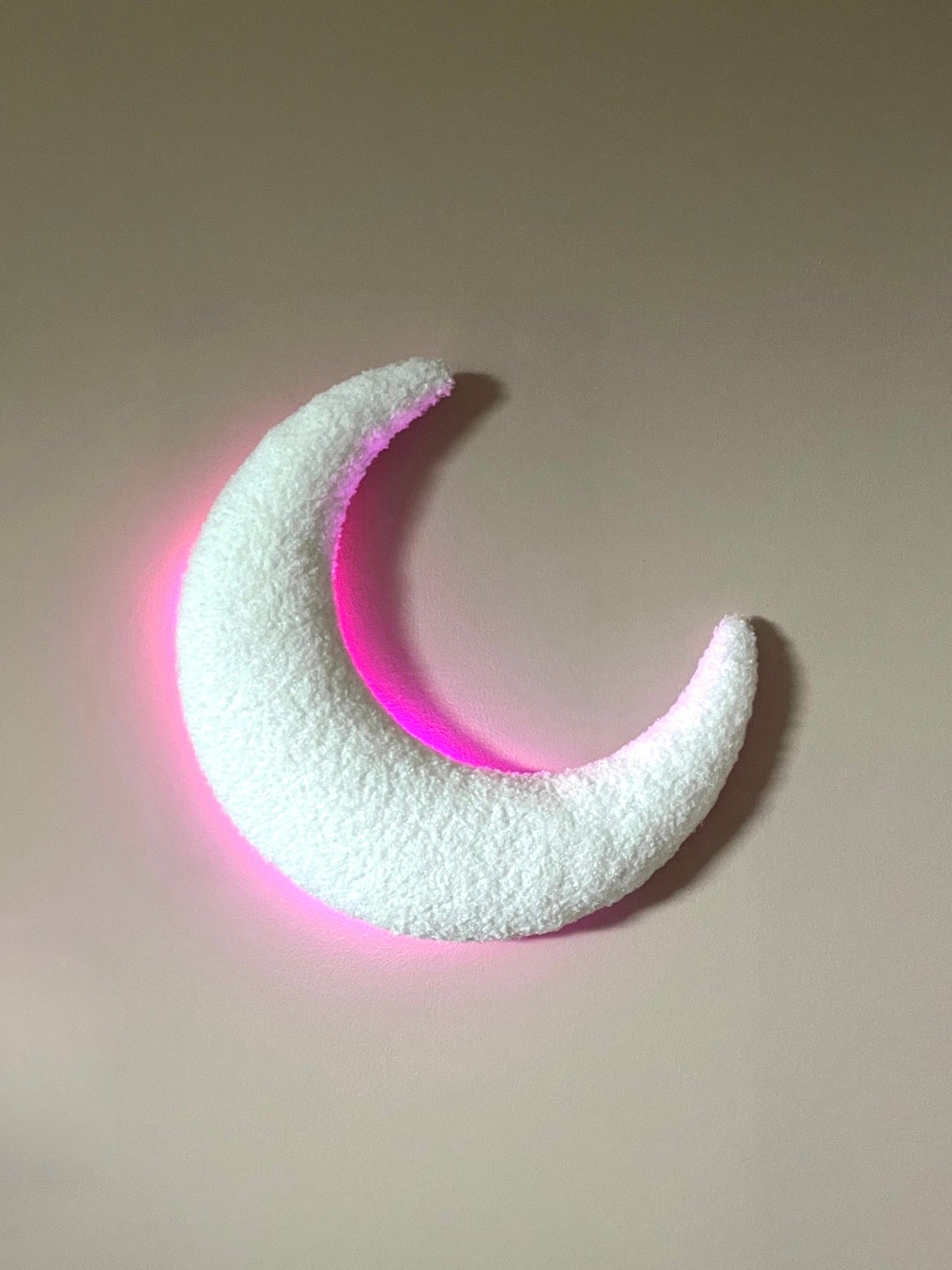 Moon Bouclé - Mondlicht Wanddeko - LumiLights Estd. 2026 - With LED light